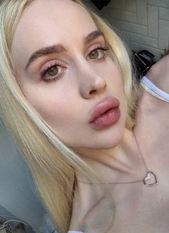 Nastya - escort in Singapore Photo 1 of 10