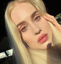 Nastya - escort in Singapore