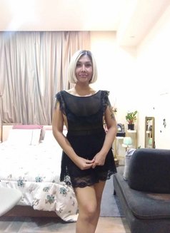 Natacha - masseuse in Al Manama Photo 9 of 9