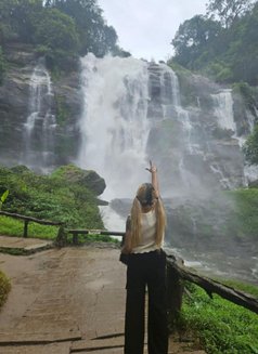 Natacha - puta in Bangkok Photo 3 of 8