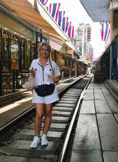 Natacha - puta in Bangkok Photo 5 of 8