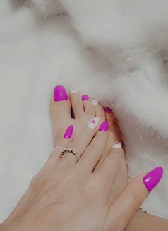 Nour - escort in Beirut Photo 4 of 5