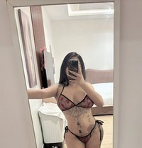 Natalee - escort in Khobar Photo 13 of 14