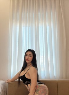 Natalee - escort in Tirana Photo 11 of 12