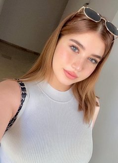 Natalia - escort in Riyadh Photo 2 of 4