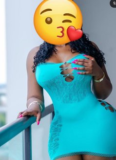 Natalie African Young Girl for Sex - puta in Ahmedabad Photo 2 of 3