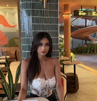 Natalie Good Service and FLUENT ENGLISH - puta in Bali Photo 3 of 6