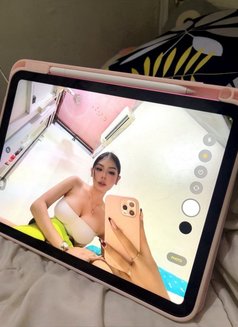 Natalie - Transsexual escort in Makati City Photo 1 of 5