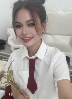 Natalie Hot Escort From Singapore - escort in Al Manama Photo 9 of 9