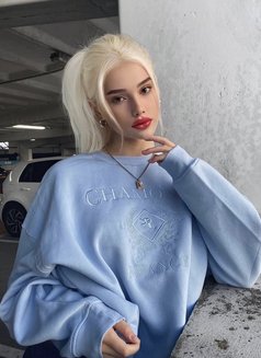 Natalie - Acompañantes transexual in İzmir Photo 13 of 13