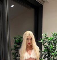 Natalie - Transsexual escort in İzmir