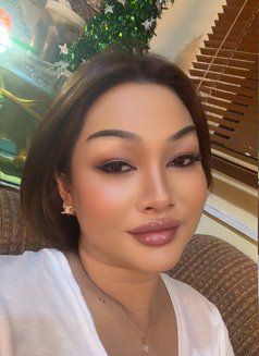 Natalie - Acompañantes transexual in Al Manama Photo 2 of 4