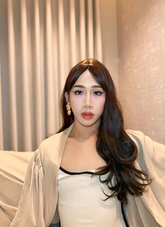 Natalie - Transsexual escort in Riyadh Photo 1 of 4