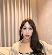 Natalie - Transsexual escort in Riyadh Photo 1 of 4
