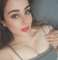 Natalie Vip - puta in Beirut