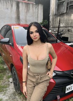 Nataliedawson - Transsexual escort in Makati City Photo 5 of 6