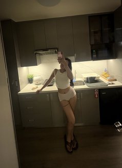 Natalnia - escort in Davao Photo 2 of 2