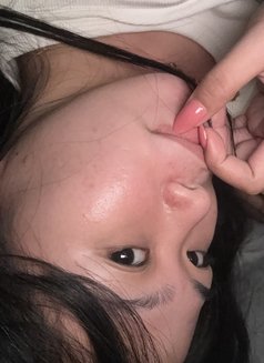 Natalnia - puta in Davao Photo 3 of 4