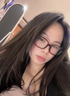 Natalnia - puta in Davao Photo 4 of 4