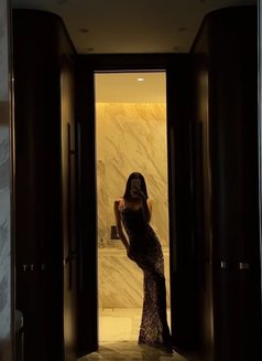 Natalnia - escort in Davao Photo 4 of 6