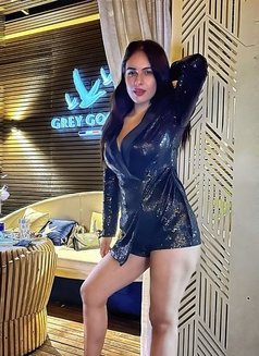 Natasa Hot Date in Your Area All 5*hotel - puta in Hyderabad Photo 3 of 4