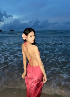 Natasa Hot Sexy - Acompañantes transexual in Riyadh Photo 7 of 8