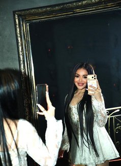 Nataşa - puta in İstanbul Photo 5 of 5