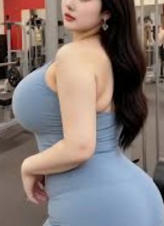 Natasha Big Ass - Acompañantes masculino in Kuwait Photo 1 of 2