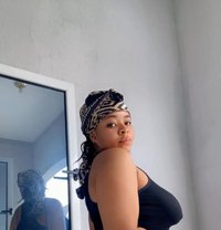 Natasha - puta in Guangzhou