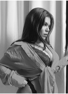 Natasha Carol - escort in Dubai Photo 9 of 10