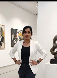 Natasha chaudhary - escort in Gurgaon Photo 3 of 10