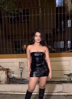 Natasha Chaudhary - escort in New Delhi Photo 4 of 4