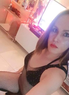 Natasha - Transsexual escort in Khobar Photo 2 of 2