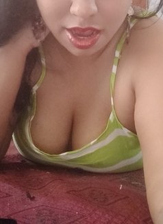 Natasha for Genuine Erotic Kinky Cam Sex - puta in Chennai Photo 9 of 14