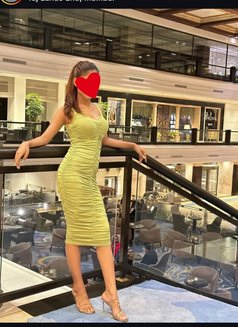Natasha Gfe Full Service Escort - Agencia de putas in Hyderabad Photo 4 of 6