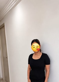 Natasha Gfe Full Service Escort - puta in Pune Photo 1 of 2