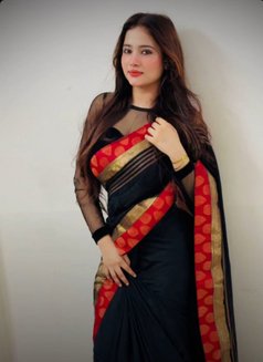 Natasha - escort in Dubai Photo 1 of 6