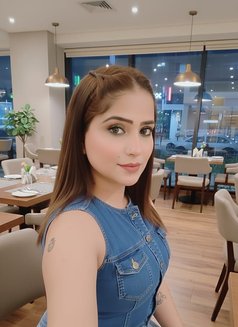 Welcome to NatashaRoy Hyderabad Escorts - puta in Hyderabad Photo 5 of 12