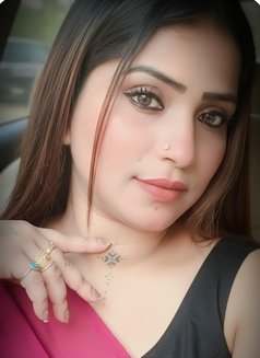 Welcome to NatashaRoy Hyderabad Escorts - puta in Hyderabad Photo 7 of 12
