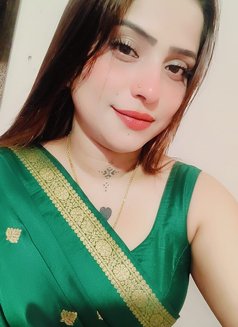 Welcome to NatashaRoy Hyderabad Escorts - puta in Hyderabad Photo 8 of 12