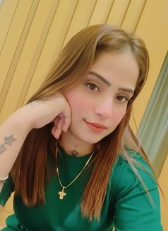 Welcome to NatashaRoy Hyderabad Escorts - puta in Hyderabad Photo 9 of 12