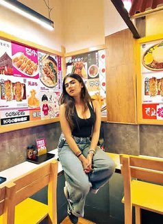 Natasha - escort in Mumbai Photo 6 of 7