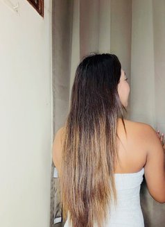 Natasha - escort in New Delhi Photo 1 of 5