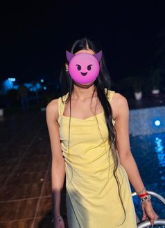 Natasha - escort in Noida Photo 6 of 11