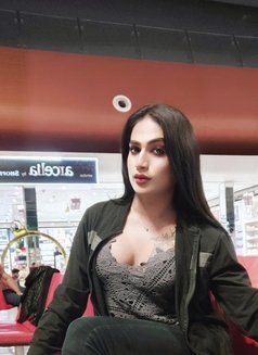 Natasha - Transsexual escort in Bangalore Photo 8 of 17