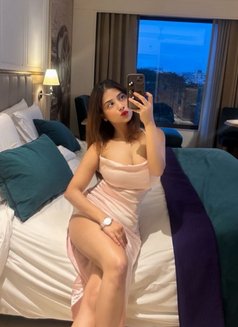 Natasha Indian Model - escort in Al Manama Photo 4 of 6