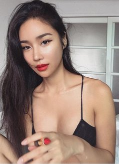 Nasha' - escort in Singapore Photo 2 of 3