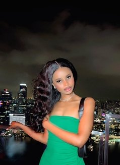 Natasha - escort in Hong Kong Photo 6 of 6