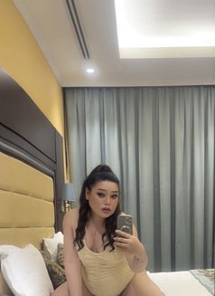 Natasha Ladyboy Professional Massage - Acompañantes transexual in Dubai Photo 7 of 7