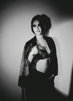 Natasha Model - escort in Al Manama Photo 1 of 6